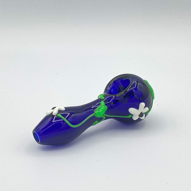 4″ Glass Pipe – Flower Design (XTR1042) – Canadian Distributor Inc.