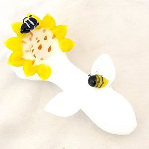 4 inch pipe white bee and flower