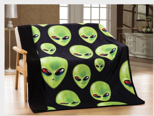Alien Heads #7657, Signature Sherpa Lined Throw Blanket