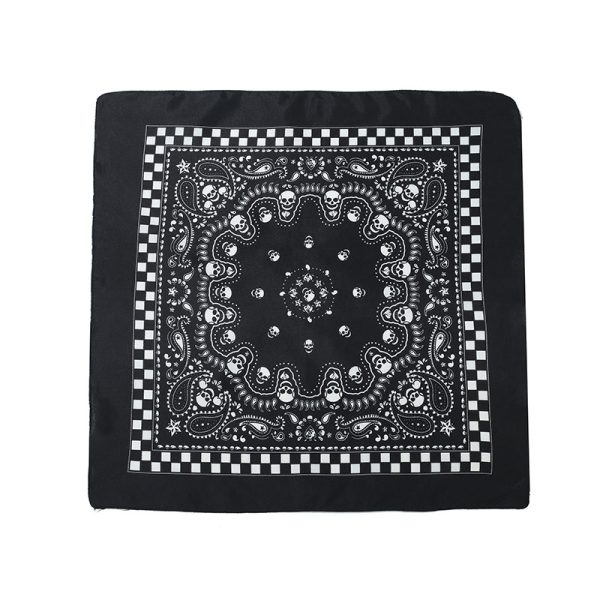 Leaf Bandana  (ST009-Black with Skull design)