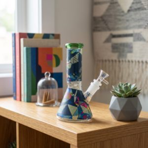 Haze 8" Geometric figure beaker bong with color lip - Green (Mini-X)
