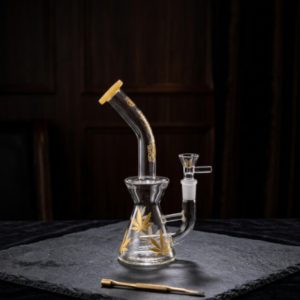 Haze 8.5" Weed Leaf Rig Bent Neck - Jade Yellow (Mini-E)