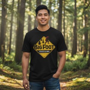 Graphic Tee, Cotton T-Shirt, Big Foot Crossing -  Black (0280-SQC)